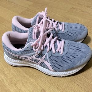 Women’s Gray and Pink ASICS Gel Contend 7 Size 7.5